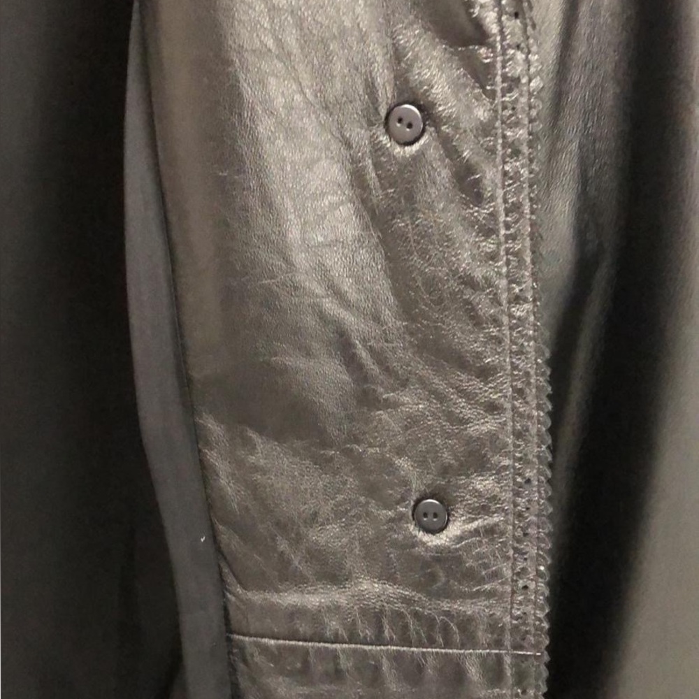 DKNY Women’s Black Leather Jacket - Picture 5 of 6